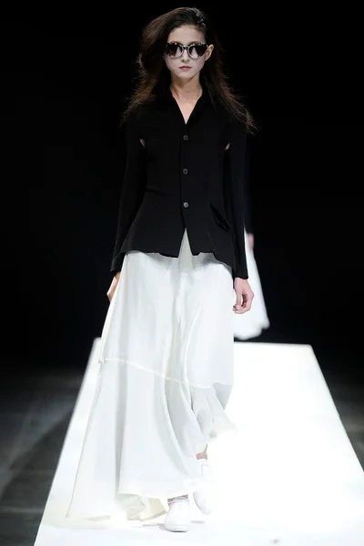 Look 6